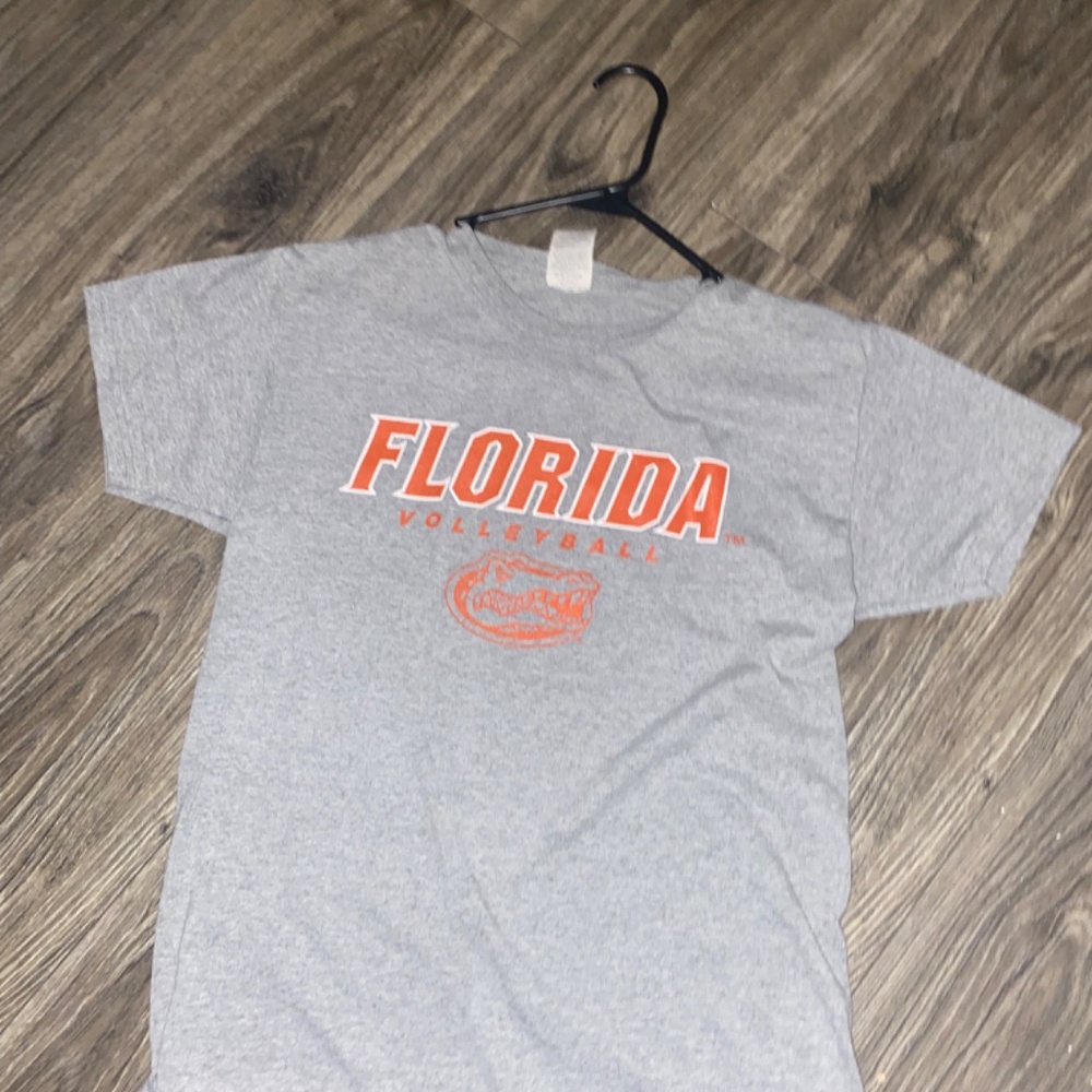 GATORS Tshirt FITS S-M